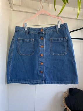 GAP Button-Front Denim Mini Skirt - Rodeo/Stampede/Western